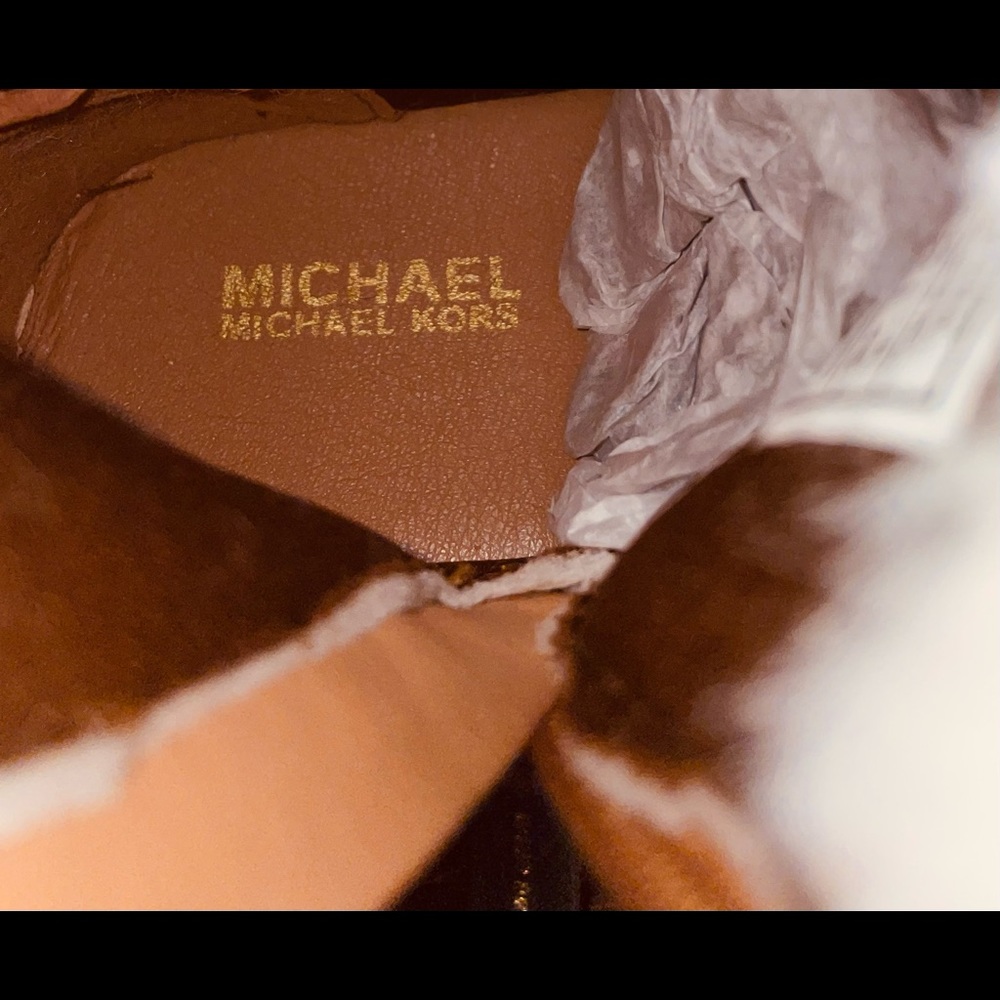 NWT Michael Kors Child Suede Boots - Picture 12 of 14